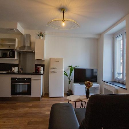Faubourg Des Voyageurs N°6 Apartment Saran Bagian luar foto